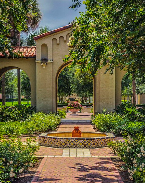 View of a fountain and foliage at Rollins College Orlando